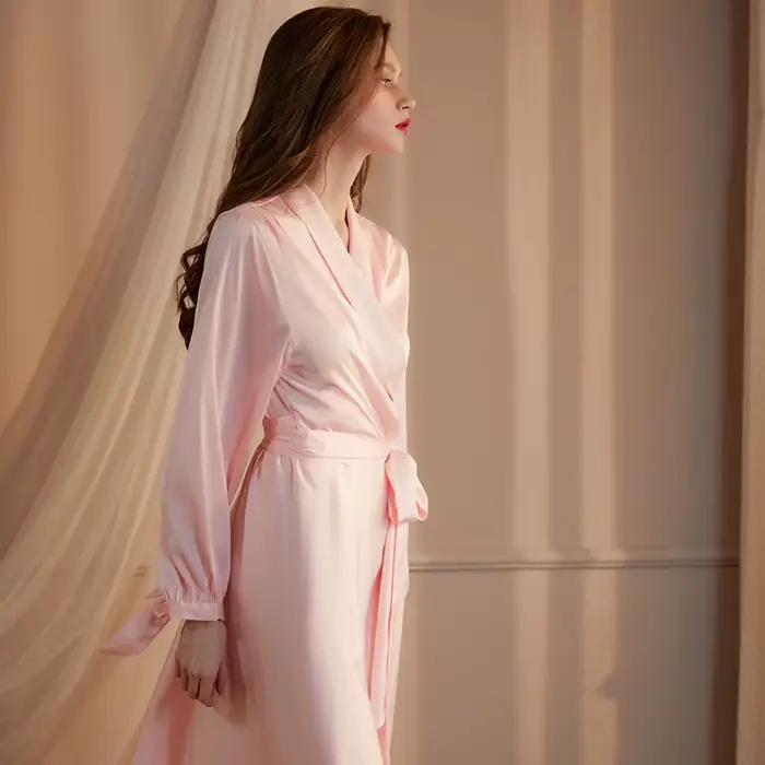 Dame à manches longues Robe chemise de nuit Sexy vêtements de détente mariée Kimono peignoir