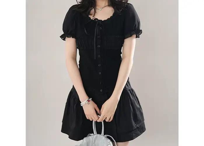 Ensemble chemise noire et jupe pour femme
