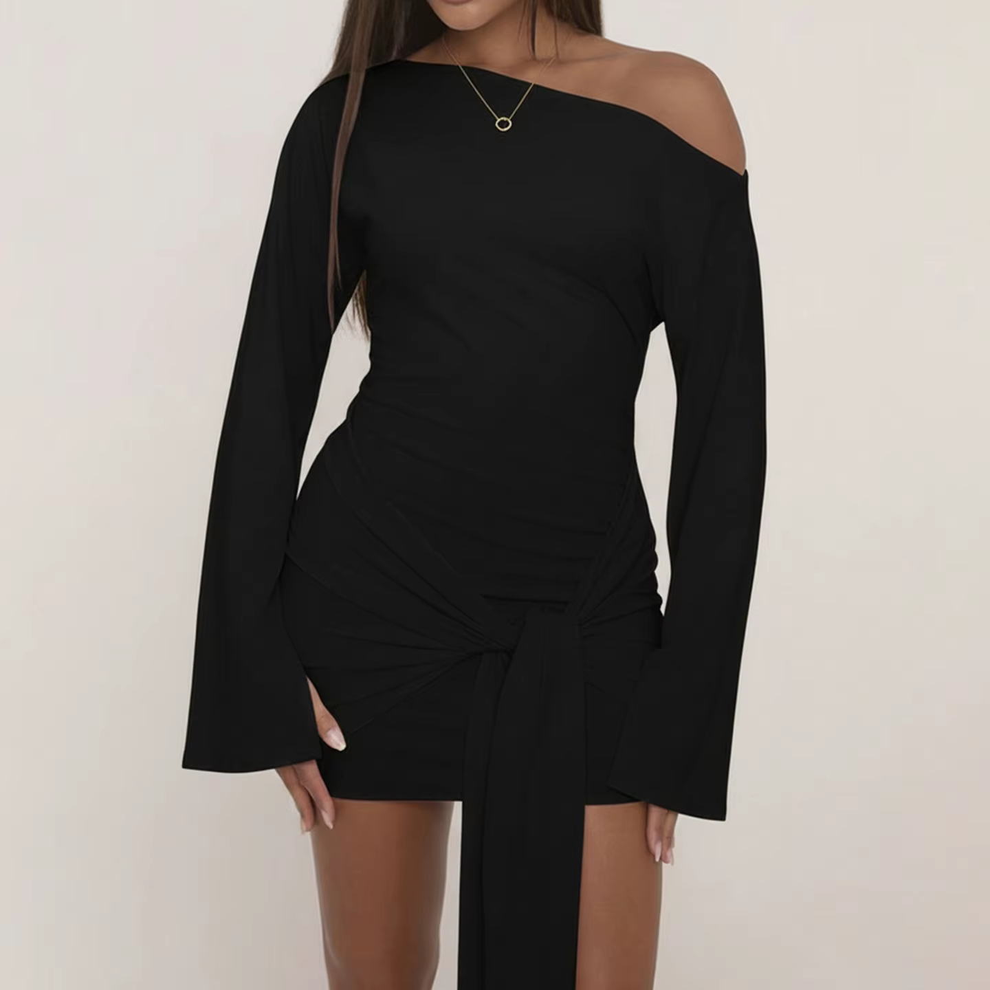 Robe moulante Sexy à nœud froncé pour femmes, élégante, couleur unie, épaules dénudées, asymétrique,