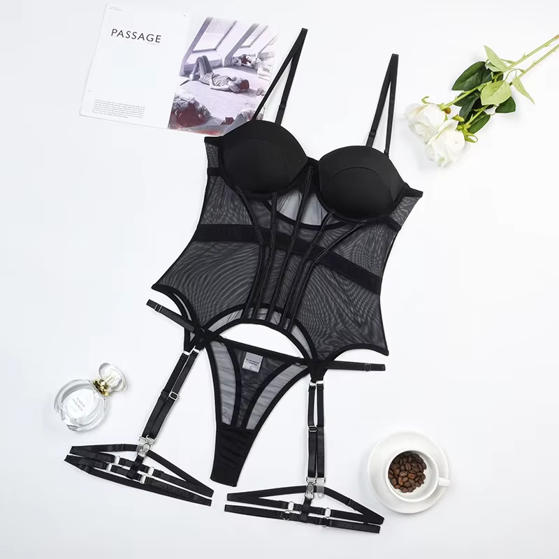 Ensemble de lingerie sexy de luxe 3 pièces pour femme : body dos nu et porte-jarretelles, robes sexy