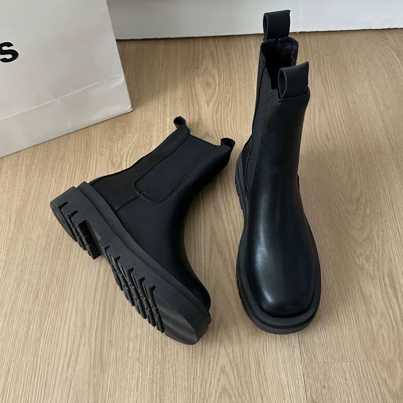 Sooty bottes pour femmes de style britannique 2025 automne-hiver nouveau style bottes courtes à bout