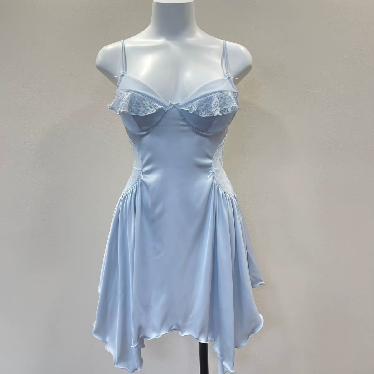 Chemise de nuit française Sexy en soie glacée, pyjama pur pour femmes, maille et dentelle avec couss