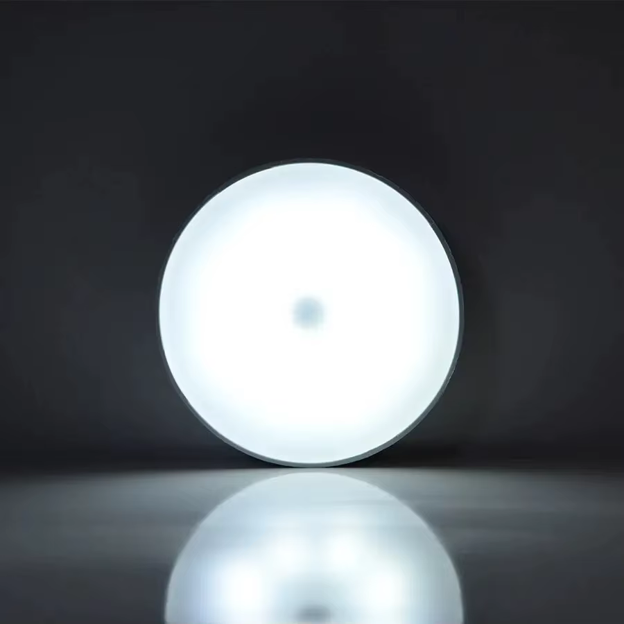 Veilleuse sans fil PIR capteur de mouvement LED veilleuse USB Rechargeable lampe de nuit pour dortoi