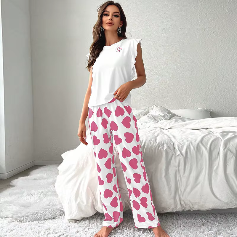 Pyjama confortable pour femmes, T-shirt à manches courtes avec pantalon imprimé cœur, vêtements de m
