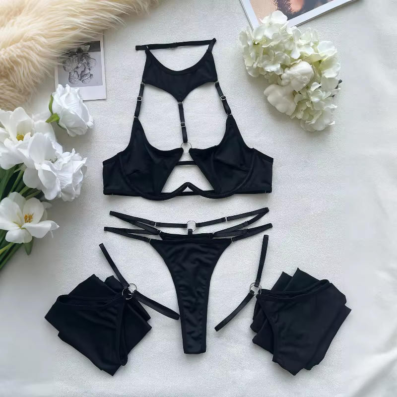 Ensemble de lingerie sexy noir 4 pièces pour femme, comprenant soutien-gorge halter ajouré, string e