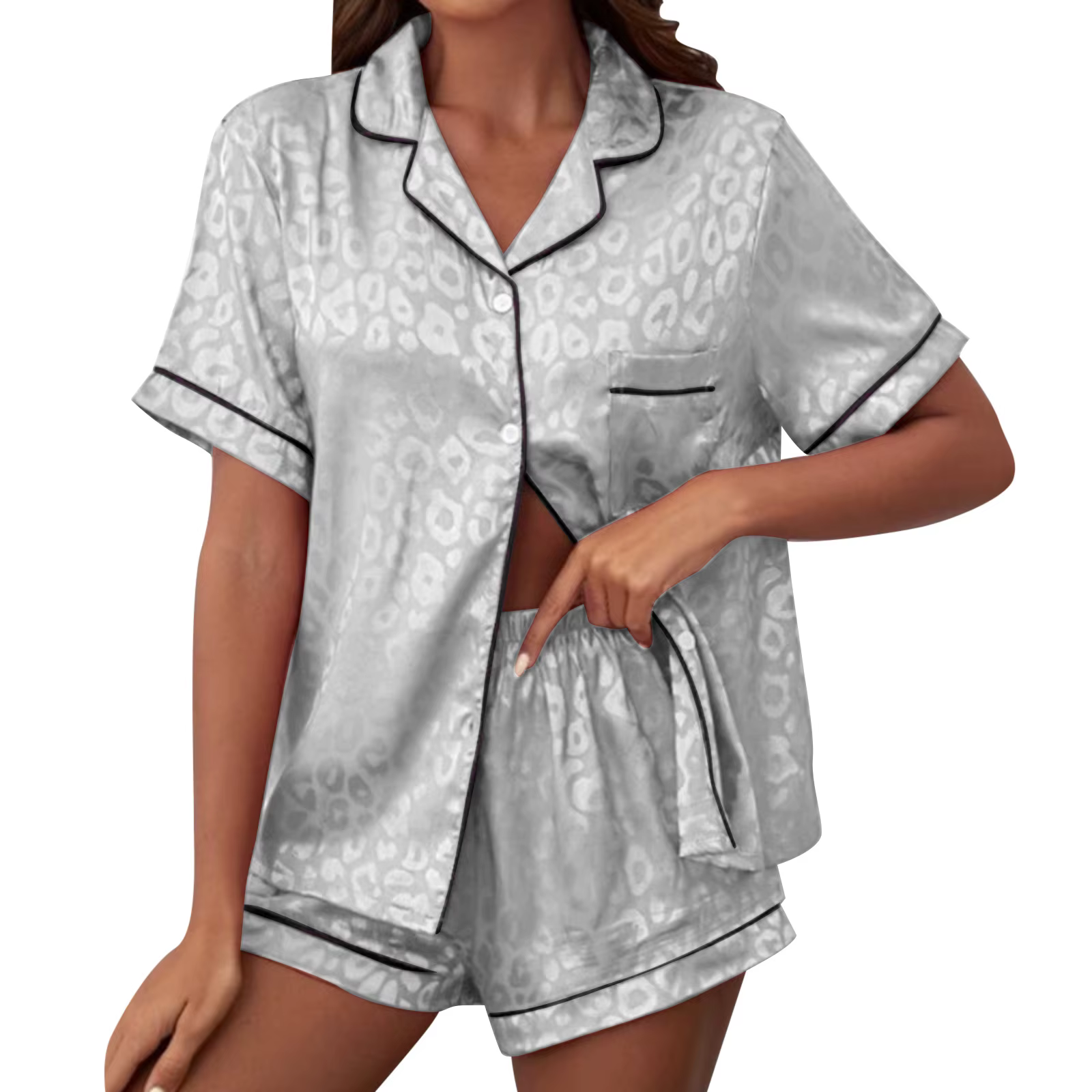 2025 nouveau pyjama ensemble femmes léopard soyeux Satin pyjamas à manches courtes bouton petit haut